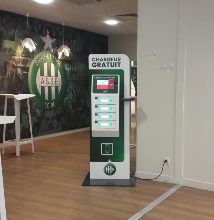 Sicheres Telefonladeterminal des AS Saint Etienne